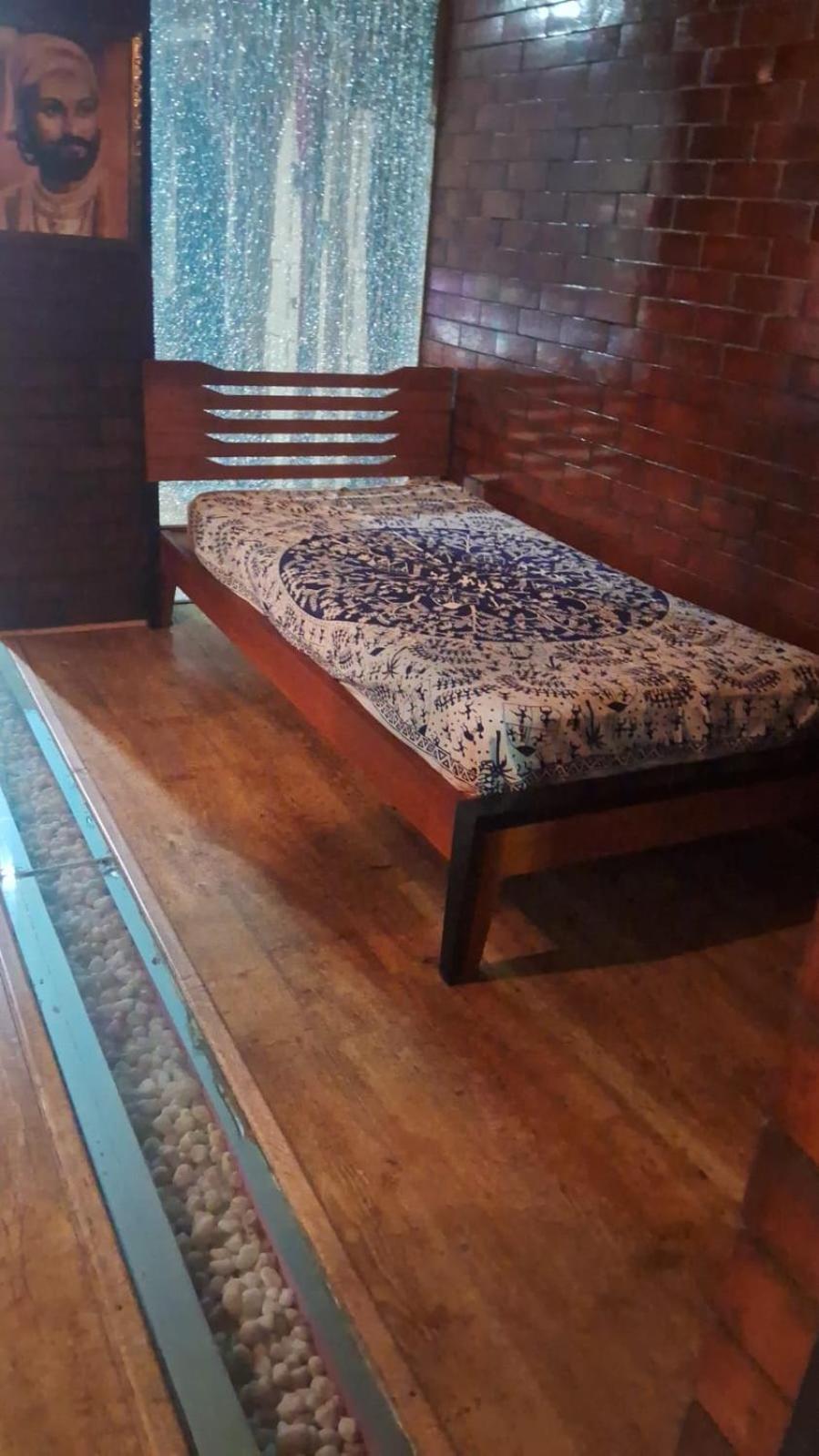 Tvh Park Rozalia Hostel Madras Buitenkant foto
